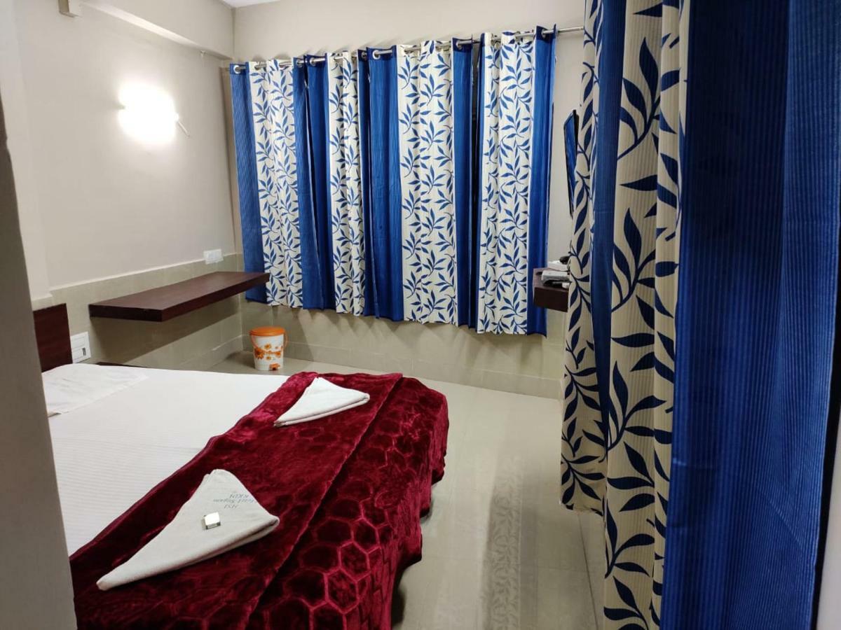 Hotel Sugam Karaikudi Kültér fotó