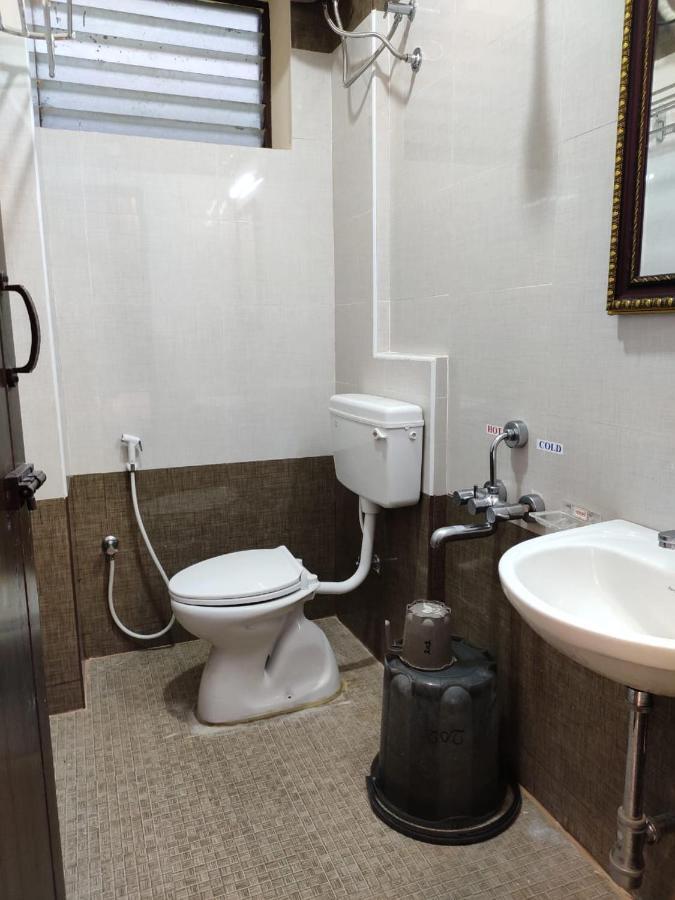 Hotel Sugam Karaikudi Kültér fotó